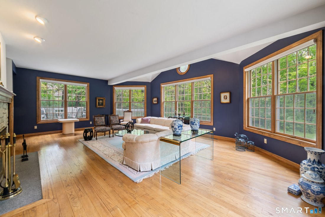 House in Southbury, Connecticut, United States 2 - 17933350