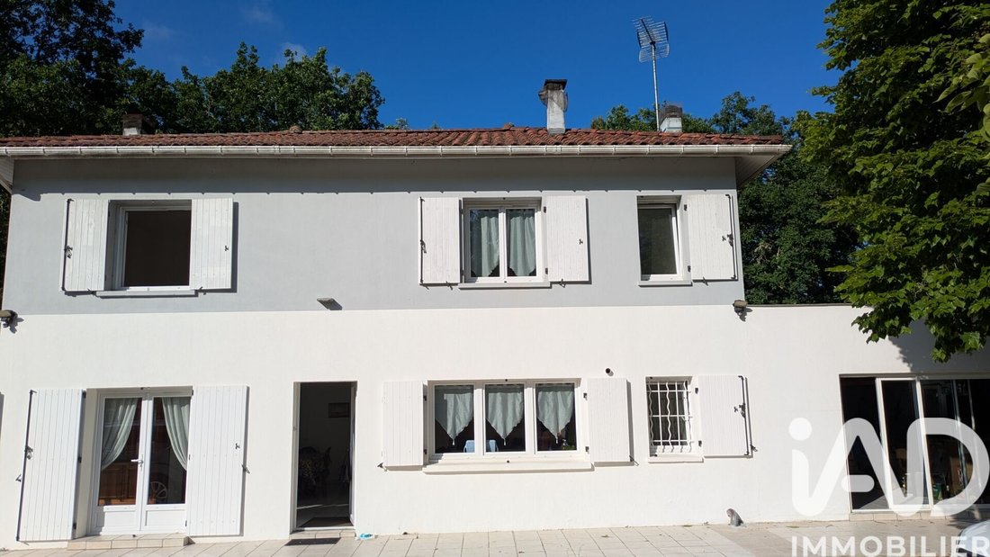Haus in Pessac, Nouvelle-Aquitaine, Frankreich 1 - 17943835