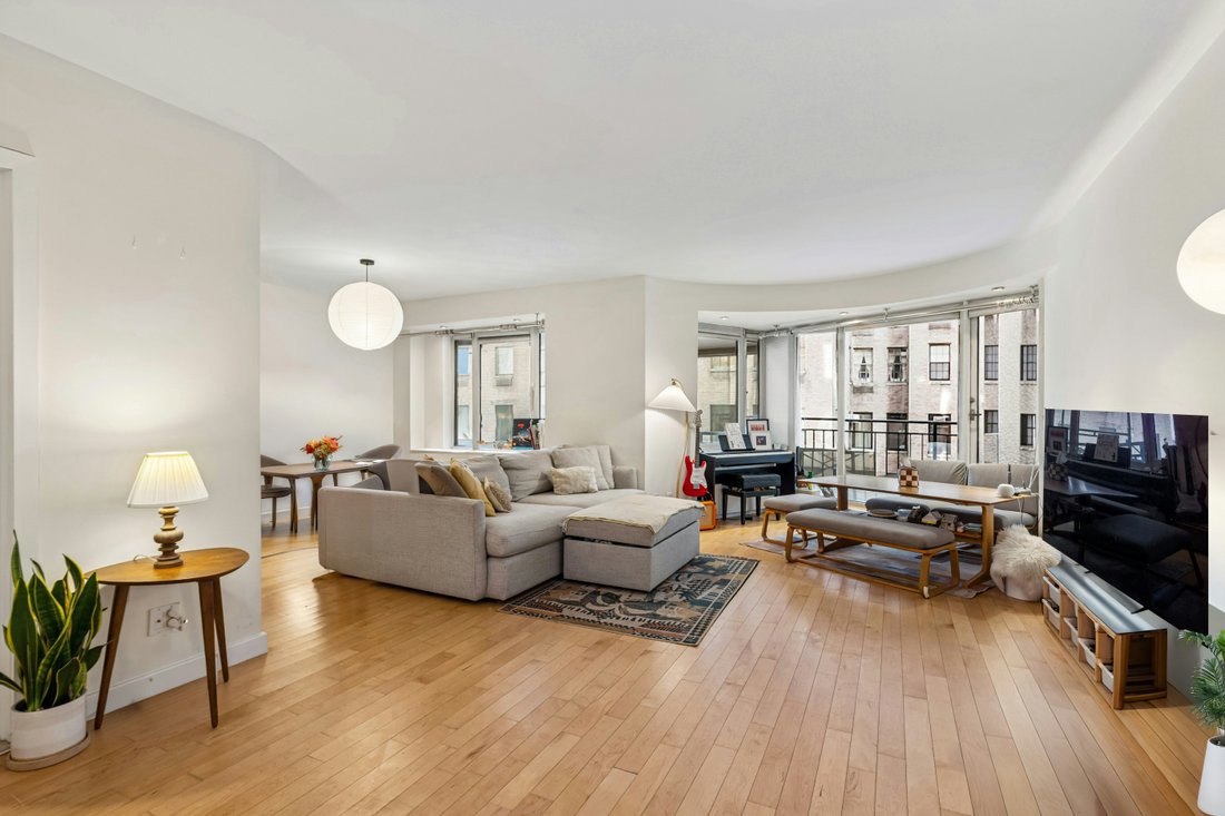 Co Op in New York, New York, United States 1 - 16748319