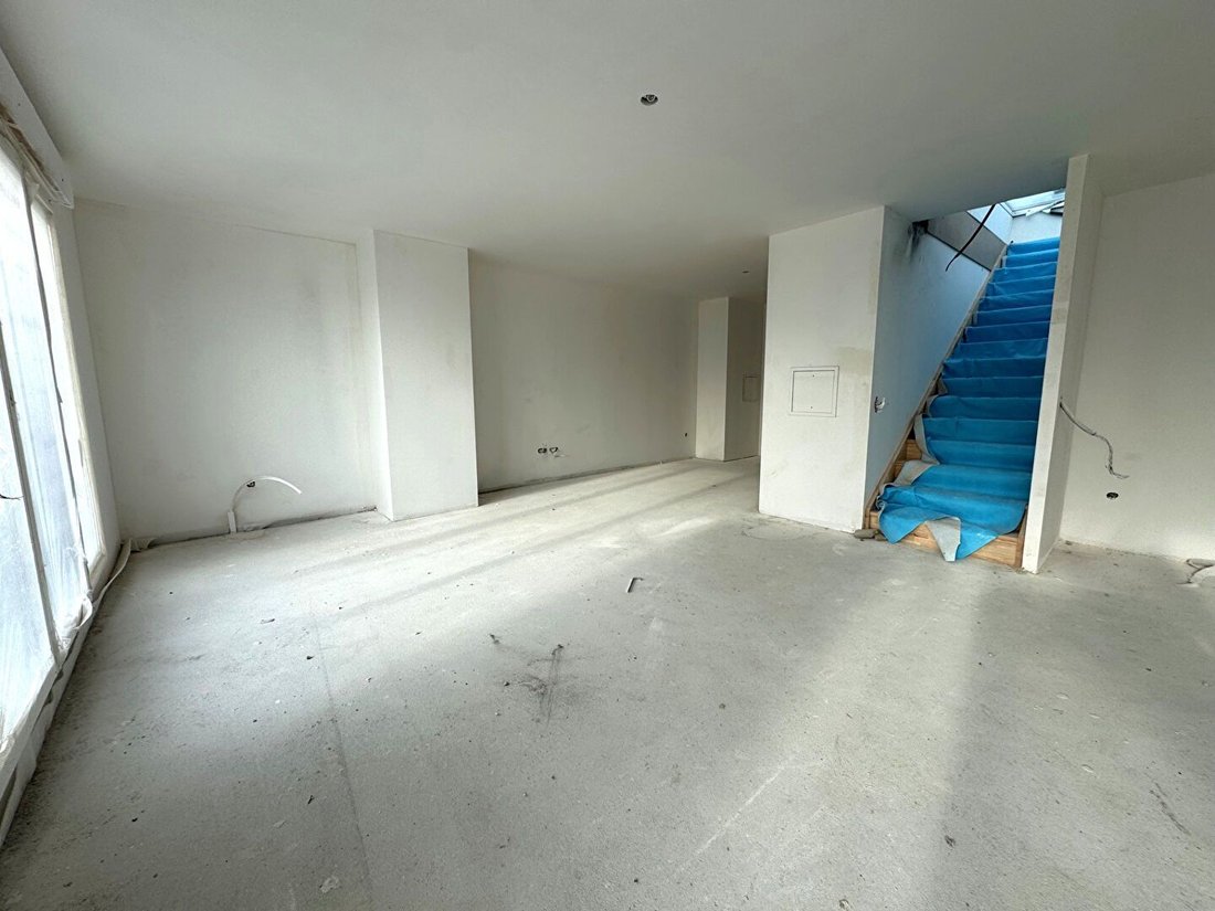 Apartment in Espaces Jeunes, Issy-les-Moulineaux, France 2 - 16657849