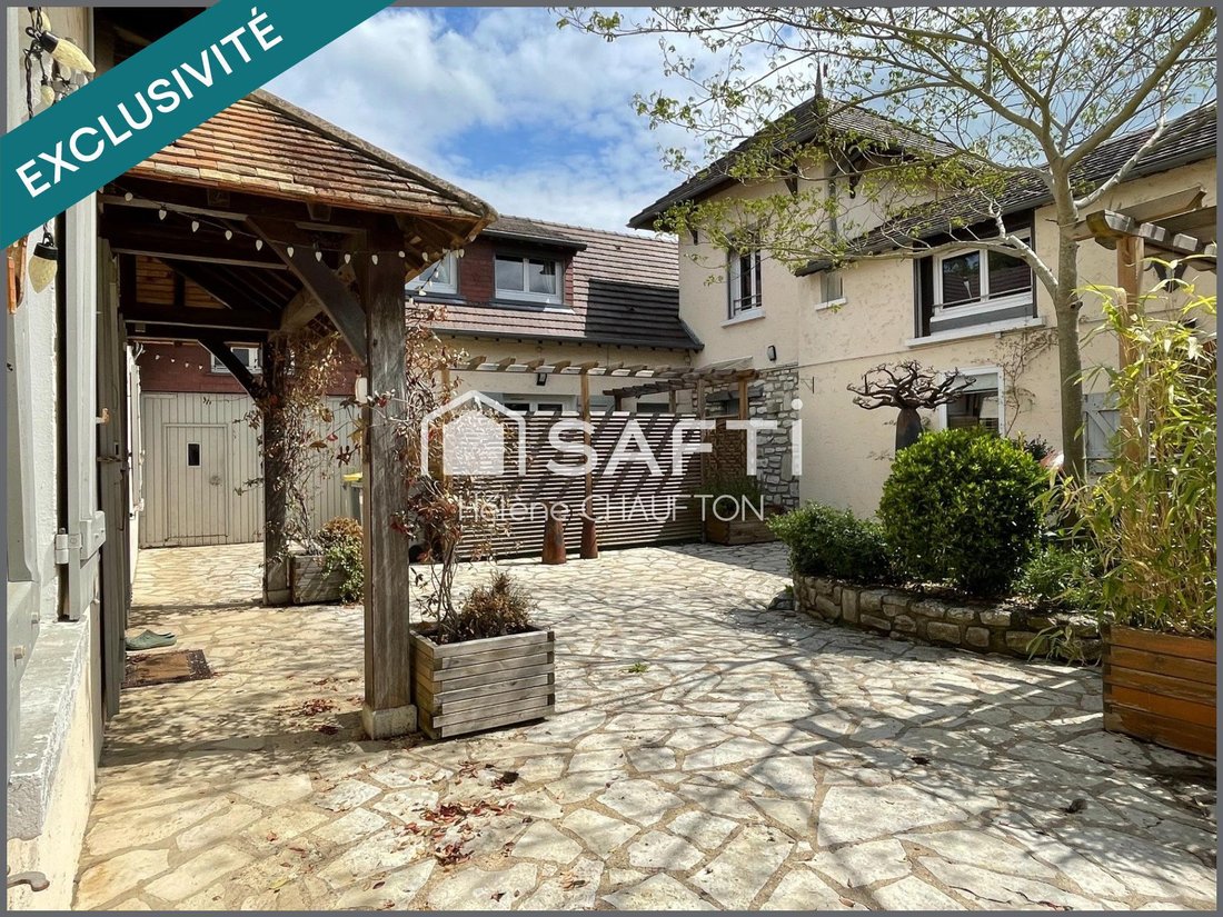 House in Villiers-en-Desœuvre, Normandy, France 1 - 17860543
