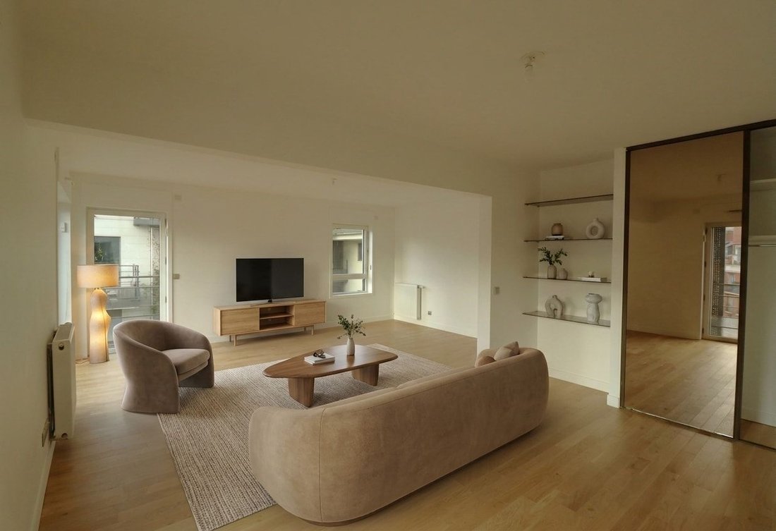 Apartment in Saint Lambert, Paris 15e Arrondissement, Paris 1 - 17774153