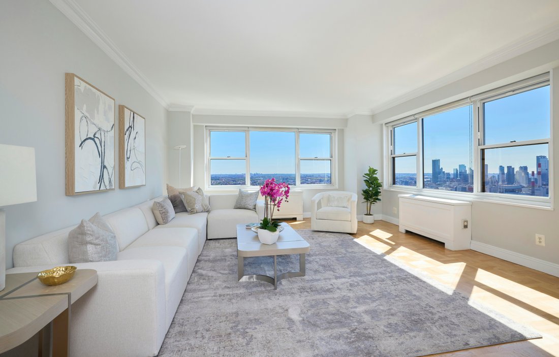 Co Op in New York, New York, United States 2 - 16748044