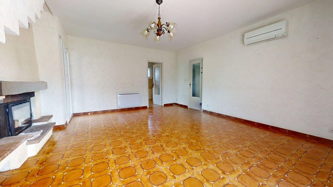 House in Coste Chaude-Mauveou, La Seyne-sur-Mer, France 4 - 17646391