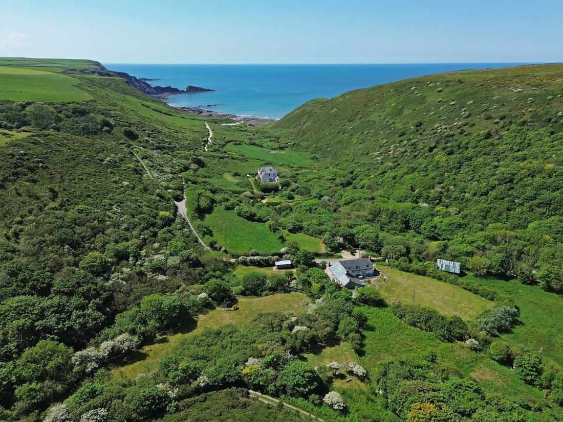 House in Devon, England 1 - 17928361