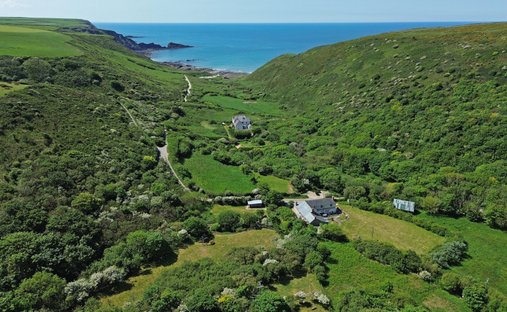 House in Devon, England 1