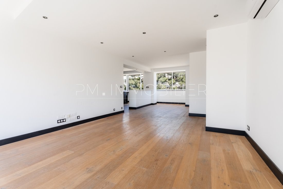 Apartment in Saint Julien, Marseille, Provence-Alpes-Côte d'Azur 5 - 17929713