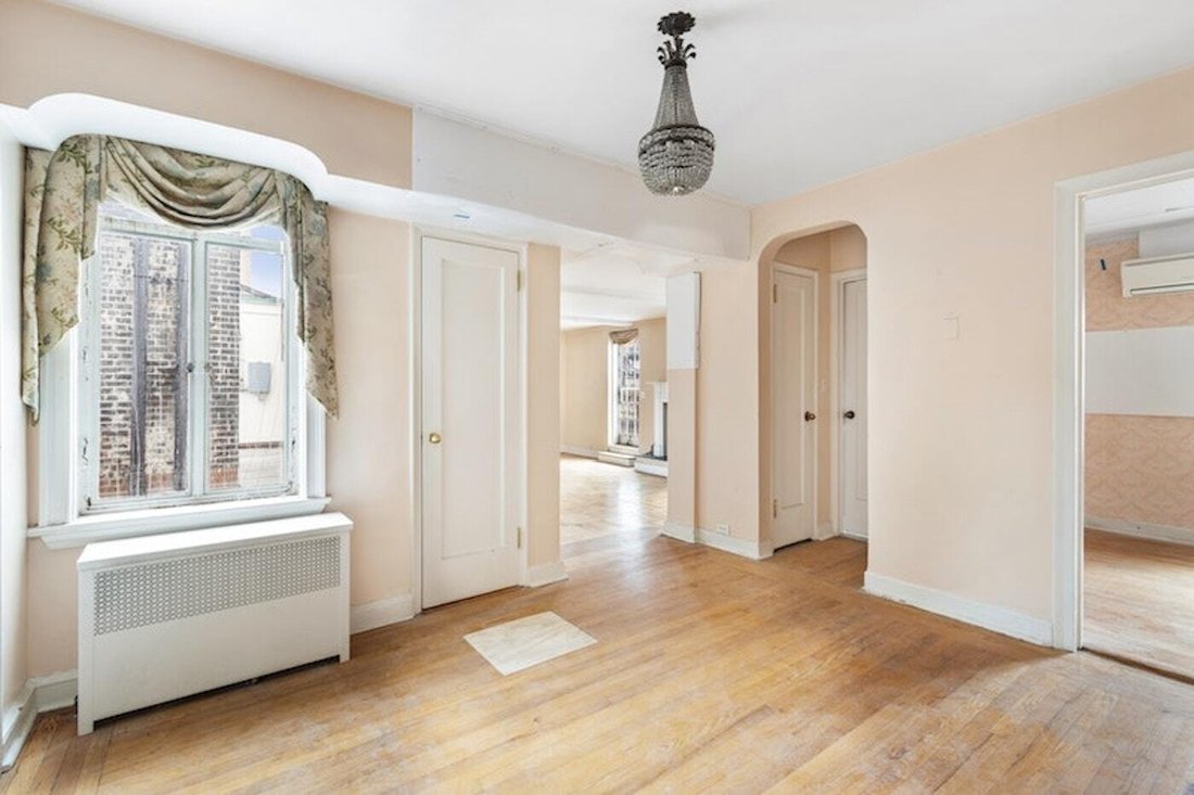 Co Op in New York, New York, United States 2 - 16748227