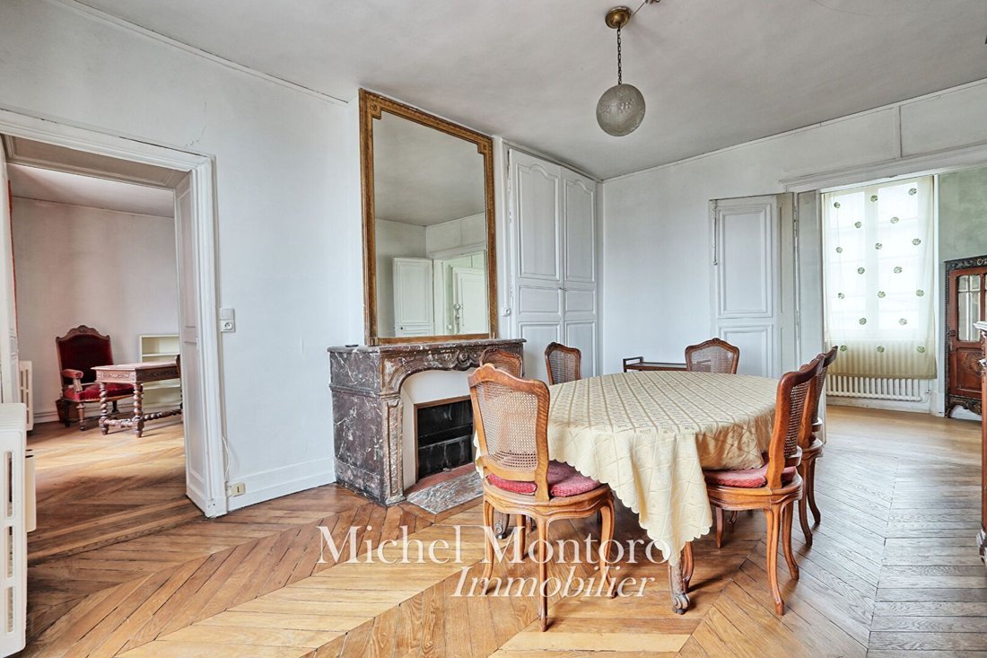 Apartment in Forêt, Saint-Germain-en-Laye, France 1 - 17075140