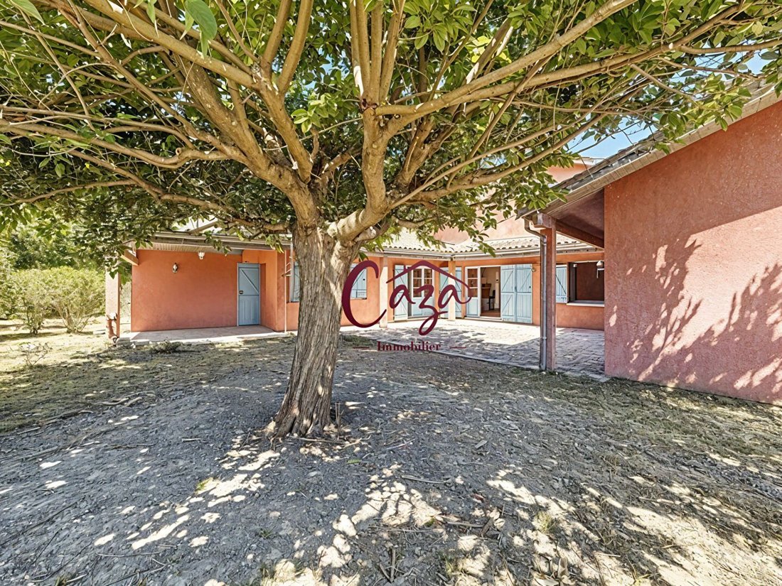 House in Fargues-Saint-Hilaire, Nouvelle-Aquitaine, France 1 - 16497722