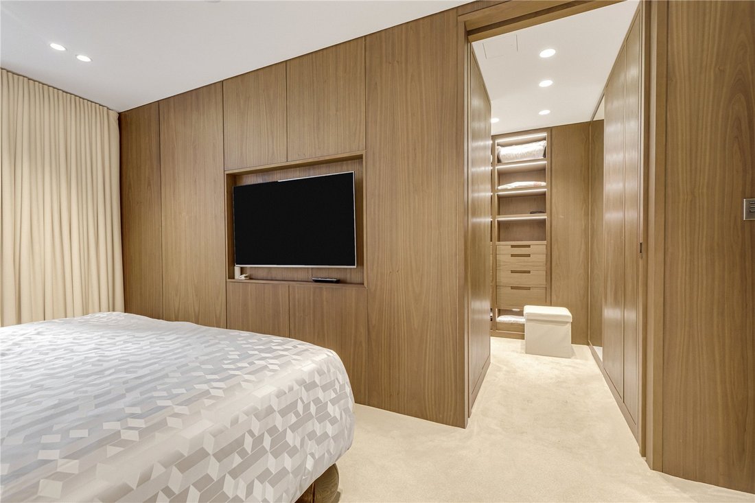 Apartment in Charing Cross, Westminster, England 5 - 17930275