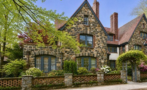 House in New York, New York, United States 1
