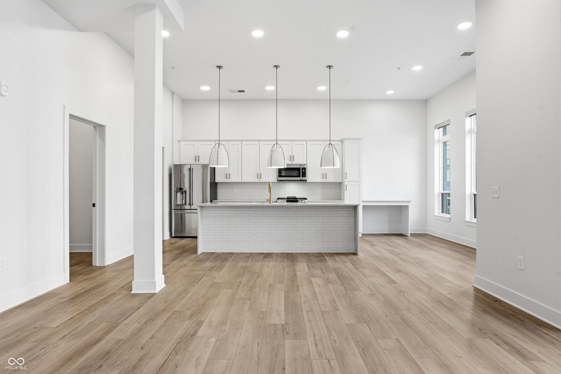Condo in Carmel, Indiana, United States 5 - 17346784
