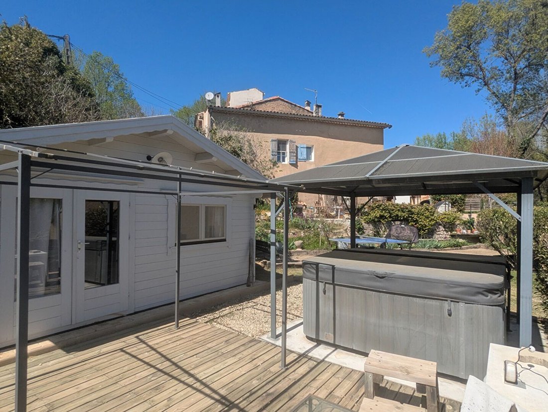 House in Salernes, Provence-Alpes-Côte d'Azur, France 3 - 16953874