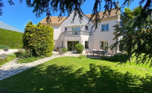 Casa a Montfort-l'Amaury, Isola di Francia, Francia 1