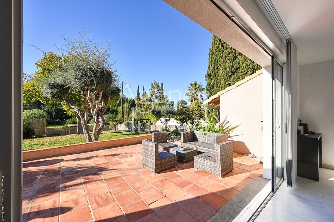 Villa in Nord, Sanary-sur-Mer, France 4 - 16778058