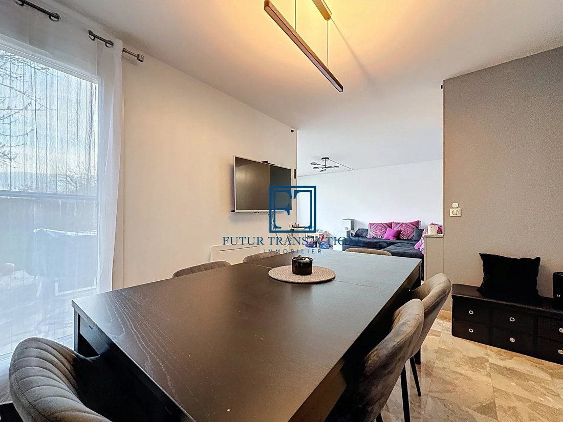 House in Montigny-le-Bretonneux, Ile-de-France, France 5 - 17941124