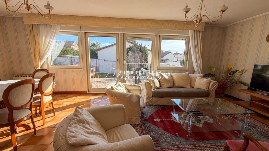 House in Orgeval, Ile-de-France, France 3 - 16577843