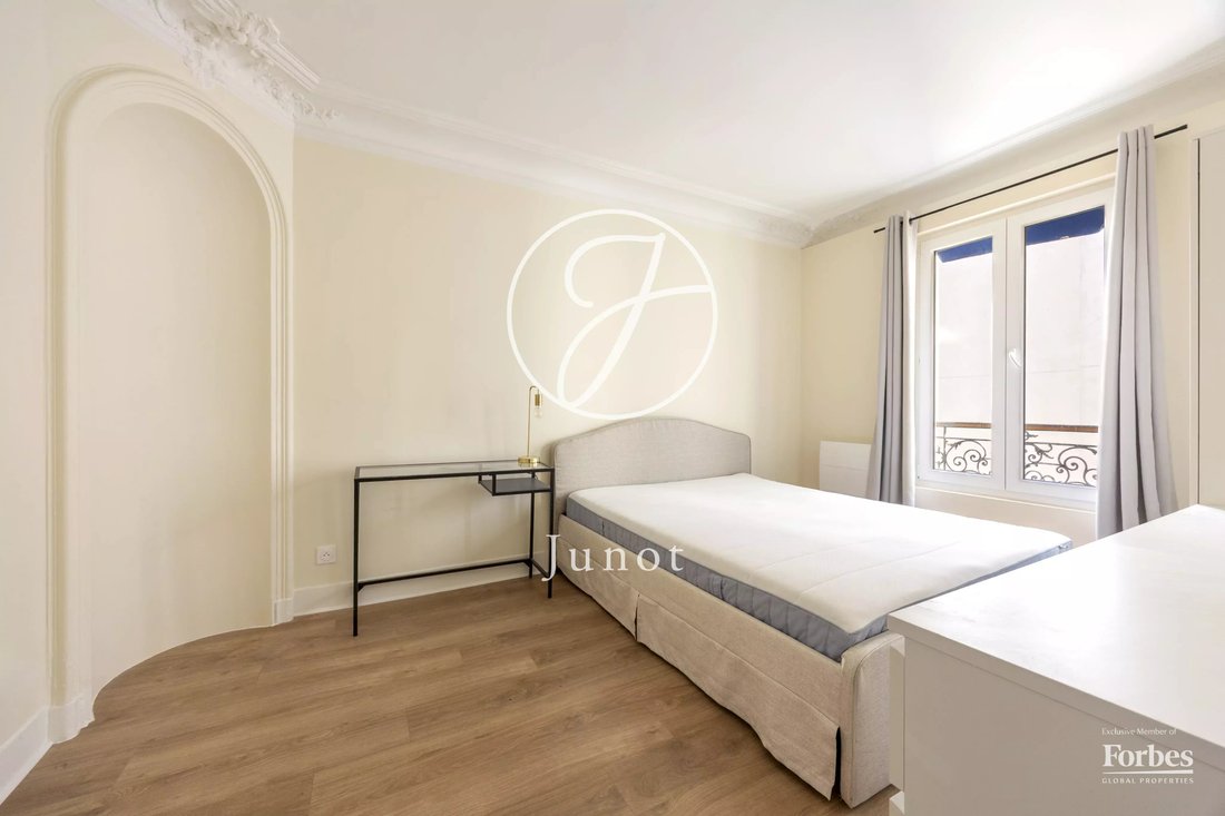 Apartment in Courcelles-Wagram, Paris 17e Arrondissement, Paris 5 - 17757132