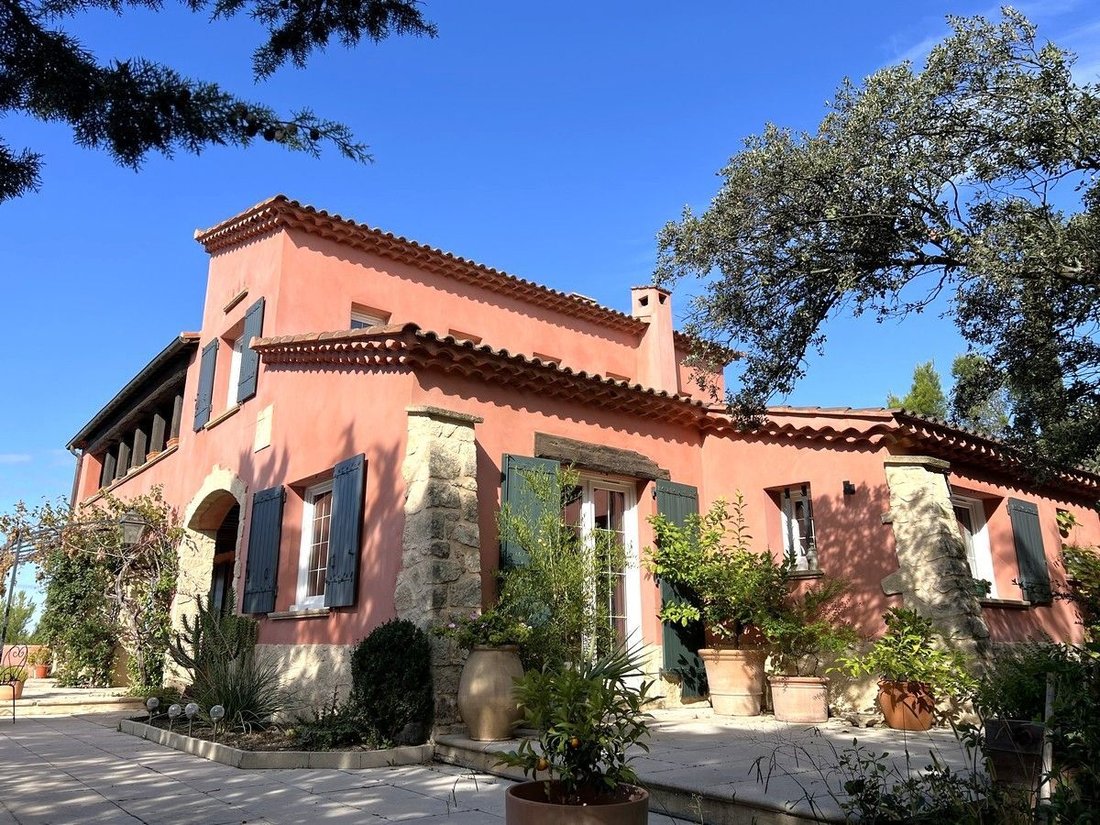 House in Montagne des Chèvres, Villeneuve-lès-Avignon, France 2 - 16227425