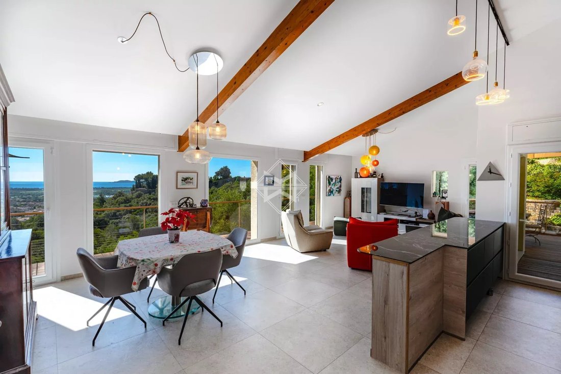 Villa in Hyeres, Provence-Alpes-Côte d'Azur, France 5 - 17930728