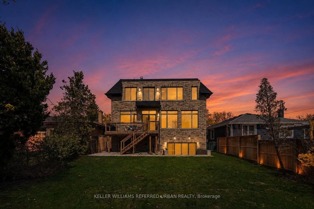 House in Toronto, Ontario, Canada 2 - 17889970