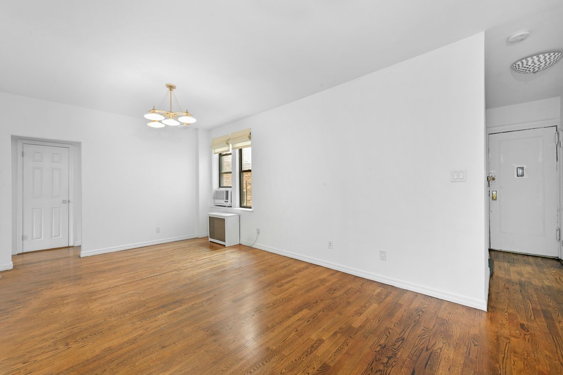 Co Op in New York, New York, United States 3 - 16747002