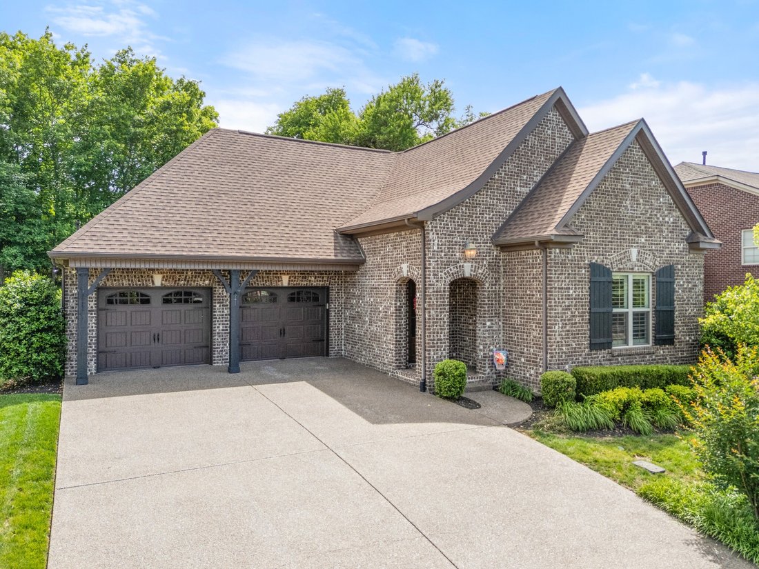 House in Gallatin, Tennessee, United States 1 - 17929536