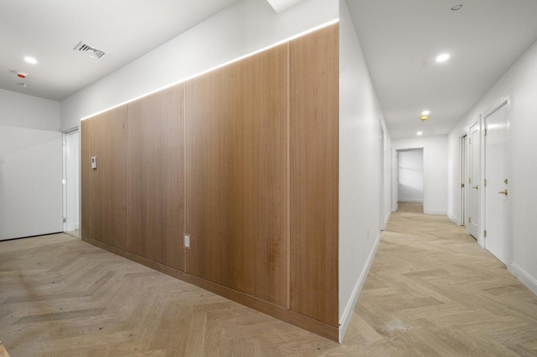House in Boston, Massachusetts, United States 3 - 17937695