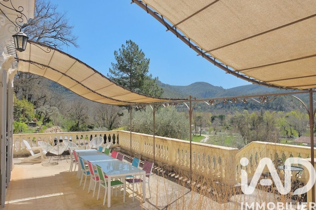 House in Greoux-les-Bains, Provence-Alpes-Côte d'Azur, France 3 - 17943913