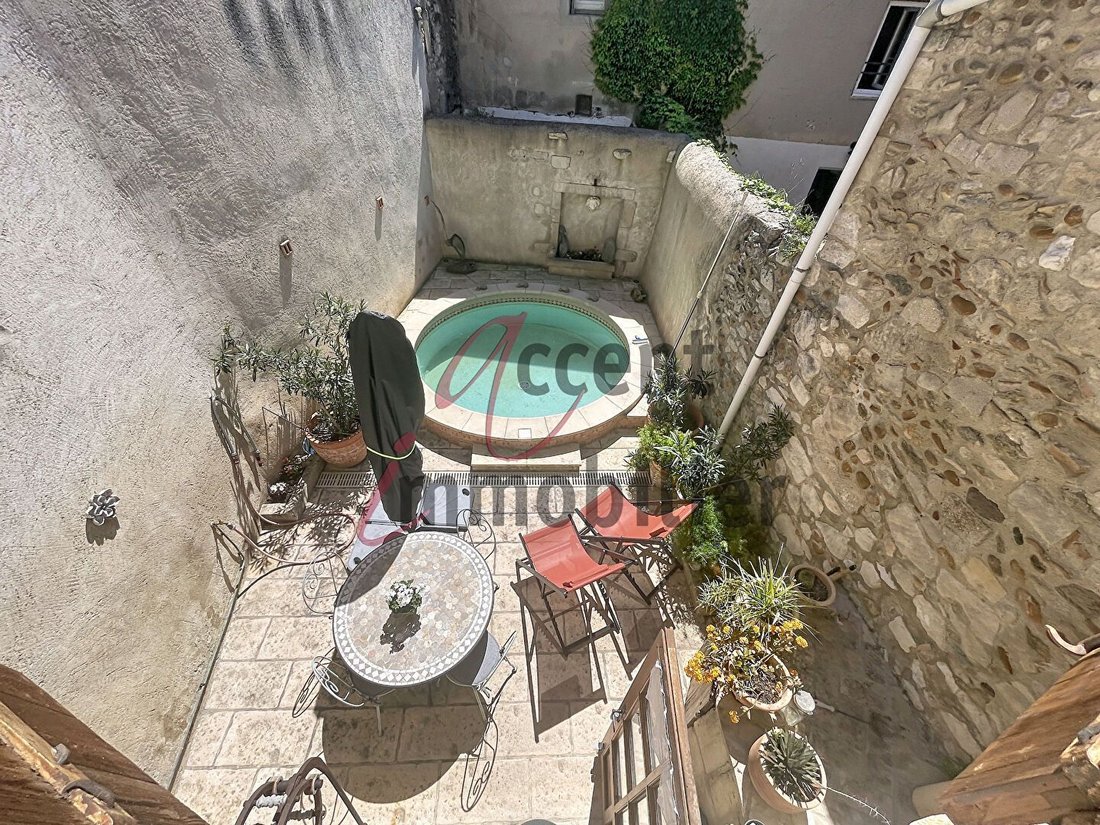 House in Eyragues, Provence-Alpes-Côte d'Azur, France 2 - 17828916