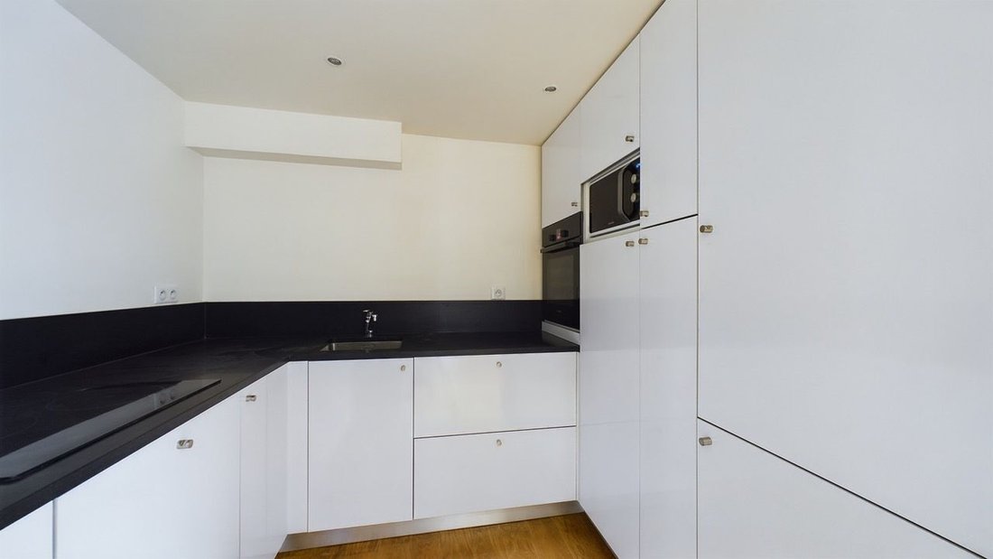 Apartment in Clignancourt-Jules Joffrin, Paris 18e Arrondissement, Paris 5 - 16467331