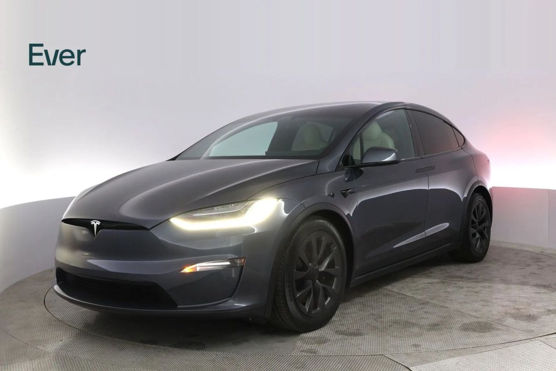 Suv in San Francisco, CA, United States 2 - 17455335