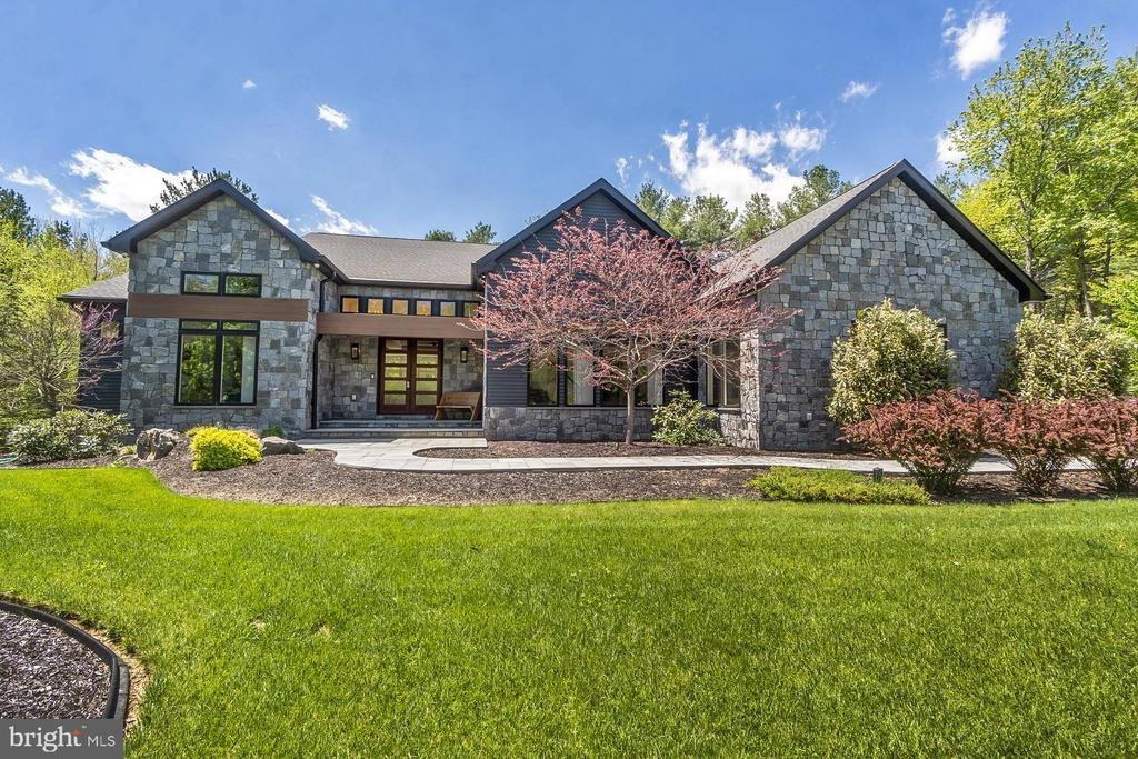 House in Palmerton, Pennsylvania, United States 2 - 17935481