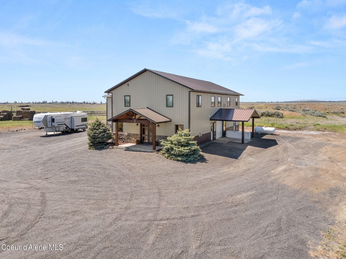House in Davenport, Washington, United States 2 - 17936829