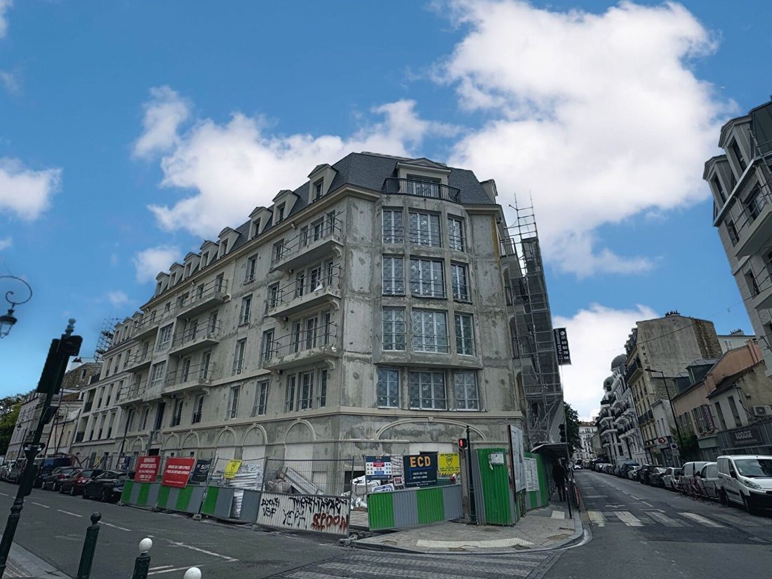 Apartment in Puteaux, Ile-de-France, France 1 - 16467661