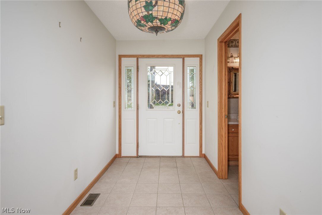 House in Rock Creek, Ohio, United States 4 - 17928122