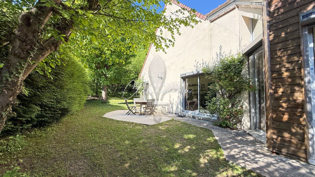 House in Villennes-sur-Seine, Ile-de-France, France 2 - 17748722