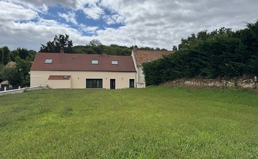 Haus in Montfort-l'Amaury, Île-de-France, Frankreich 1