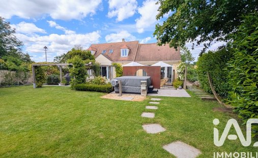 Maison à Choisel, Île-de-France, France 1