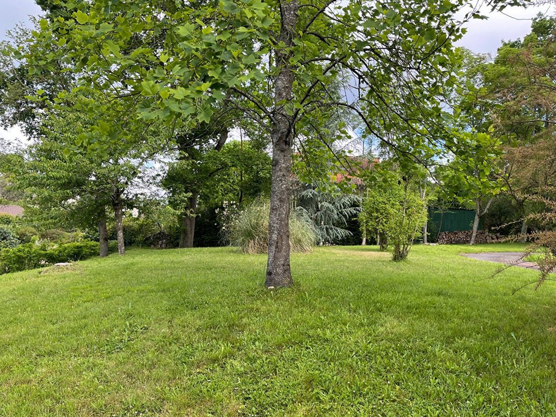 Land in Neauphle-le-Château, Ile-de-France, France 2 - 16479519
