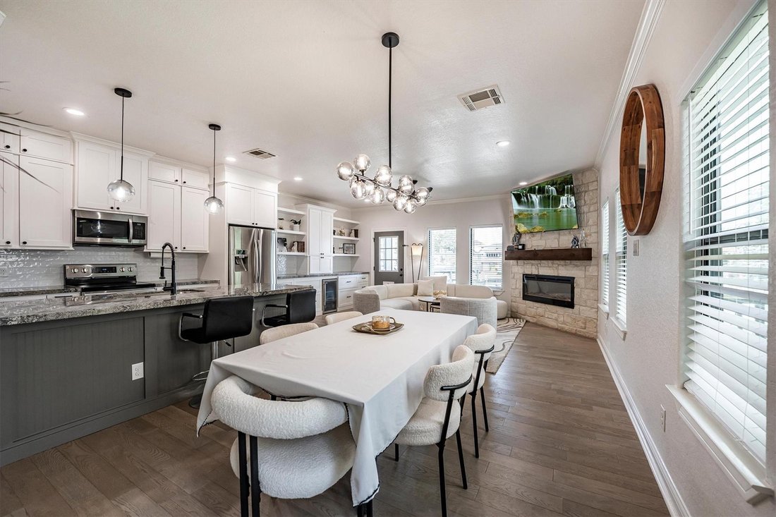 House in Montgomery, Texas, United States 4 - 17769200