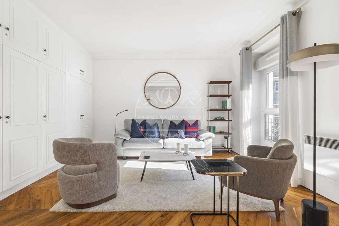 Apartment in Hôtel de Ville-Planchette, Levallois-Perret, France 5 - 17752972