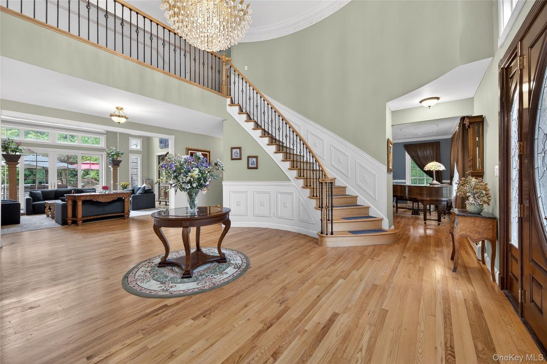 House in Laurel Hollow, New York, United States 5 - 17928774