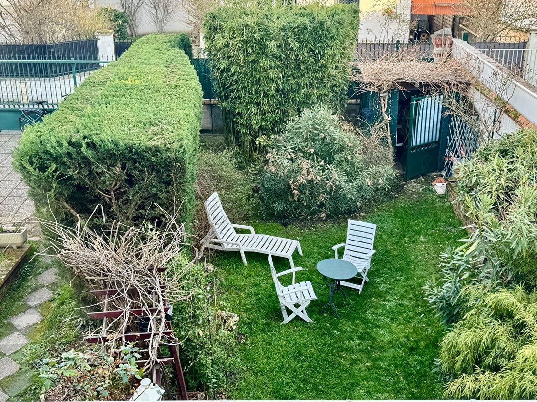 House in Bois-Colombes, Ile-de-France, France 2 - 17262969