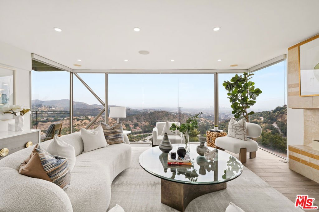 House in Los Angeles, California, United States 1 - 16997961