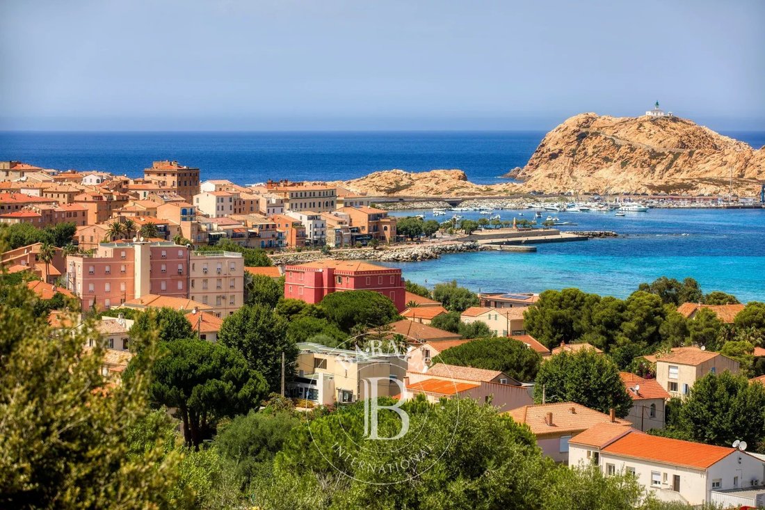 Land in L'Île-Rousse, Corsica, France 5 - 17930862