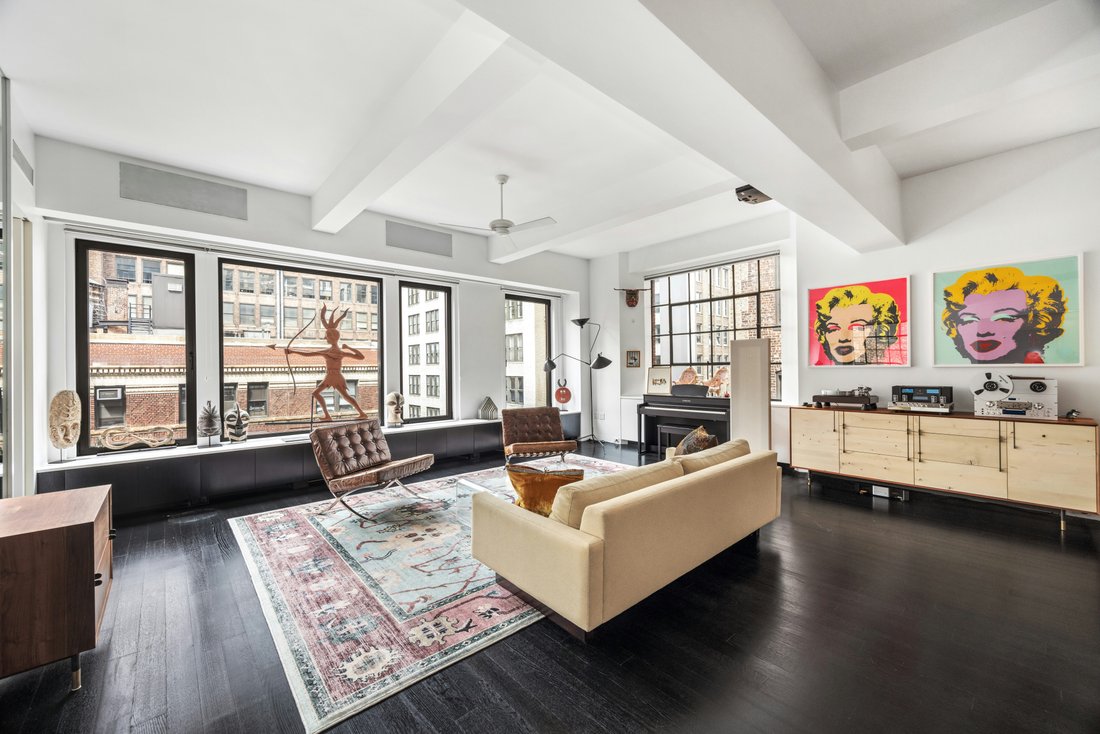 House in New York, New York, United States 2 - 16747872