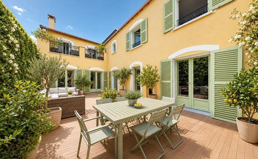 House in Souvenir Français, La Garenne-Colombes, France 1