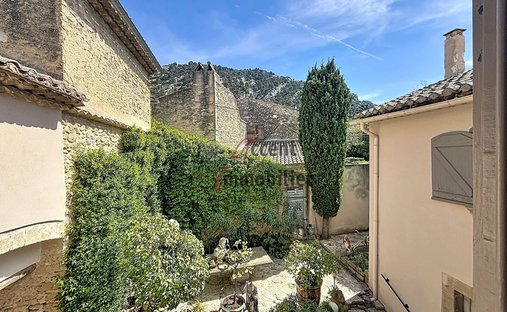 Casa a Robion, Provenza-Alpi-Costa Azzurra, Francia 1